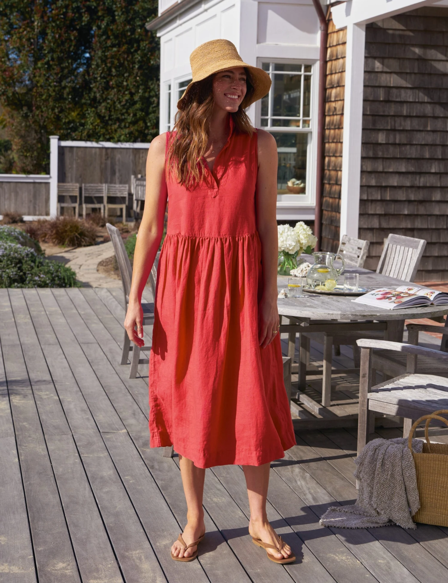 DAPHNE Summer Red, Washed Linen 1 DAPHNE Summer Red, Washed Linen