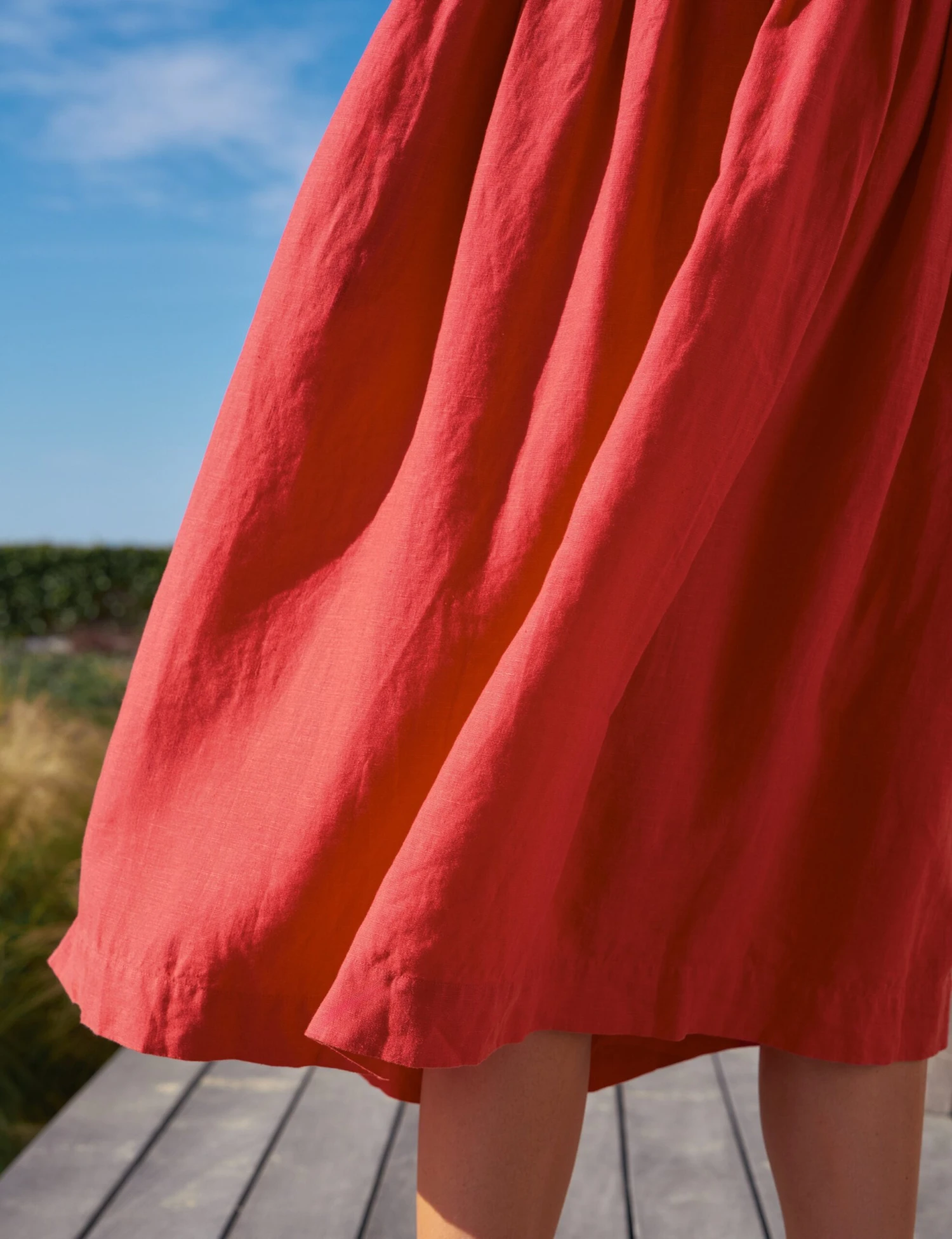 DAPHNE Summer Red, Washed Linen 4 DAPHNE Summer Red, Washed Linen - Image 4