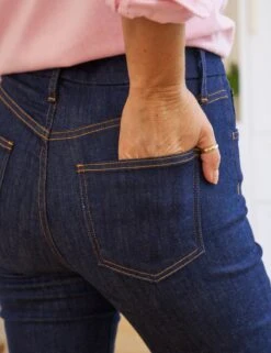 FLANNIGAN 1979 Rinse Wash, Italian Power Denim -Frank And Eileen Shop 107 FLANNIGAN 2003 EILEEN PNKF Model RayRoberts2023 24RE 0309 sRGB