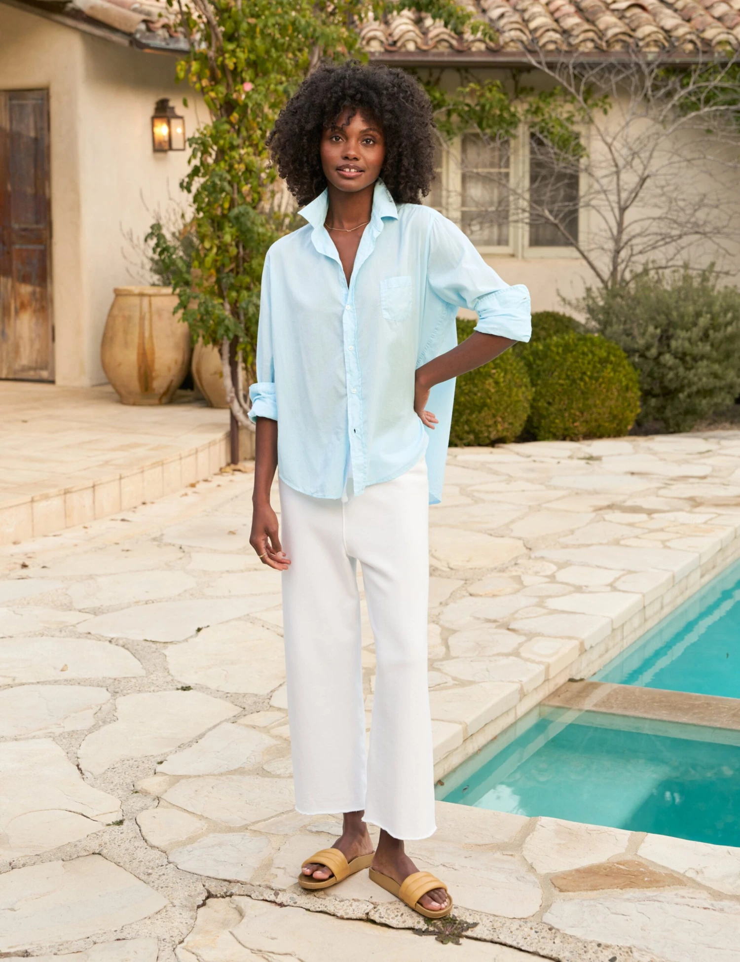 EILEEN Aquamarine, Featherweight 3 EILEEN Aquamarine, Featherweight - Image 3