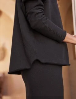 ASPEN TRAVEL SET Black -Frank And Eileen Shop 26 LABSET04 BLK Model Paloma Jonas 23SP 0763 v1 sRGB