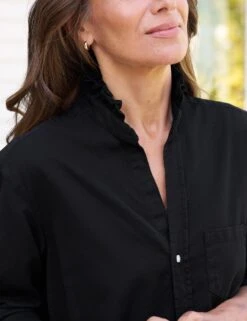 MARY RUFFLE Black, Famous Denim 8 MARY RUFFLE Black, Famous Denim -Frank And Eileen Shop 29 RUFFLEMARY BKCD SIMONE SU25 JULY 1246 sRGB 1