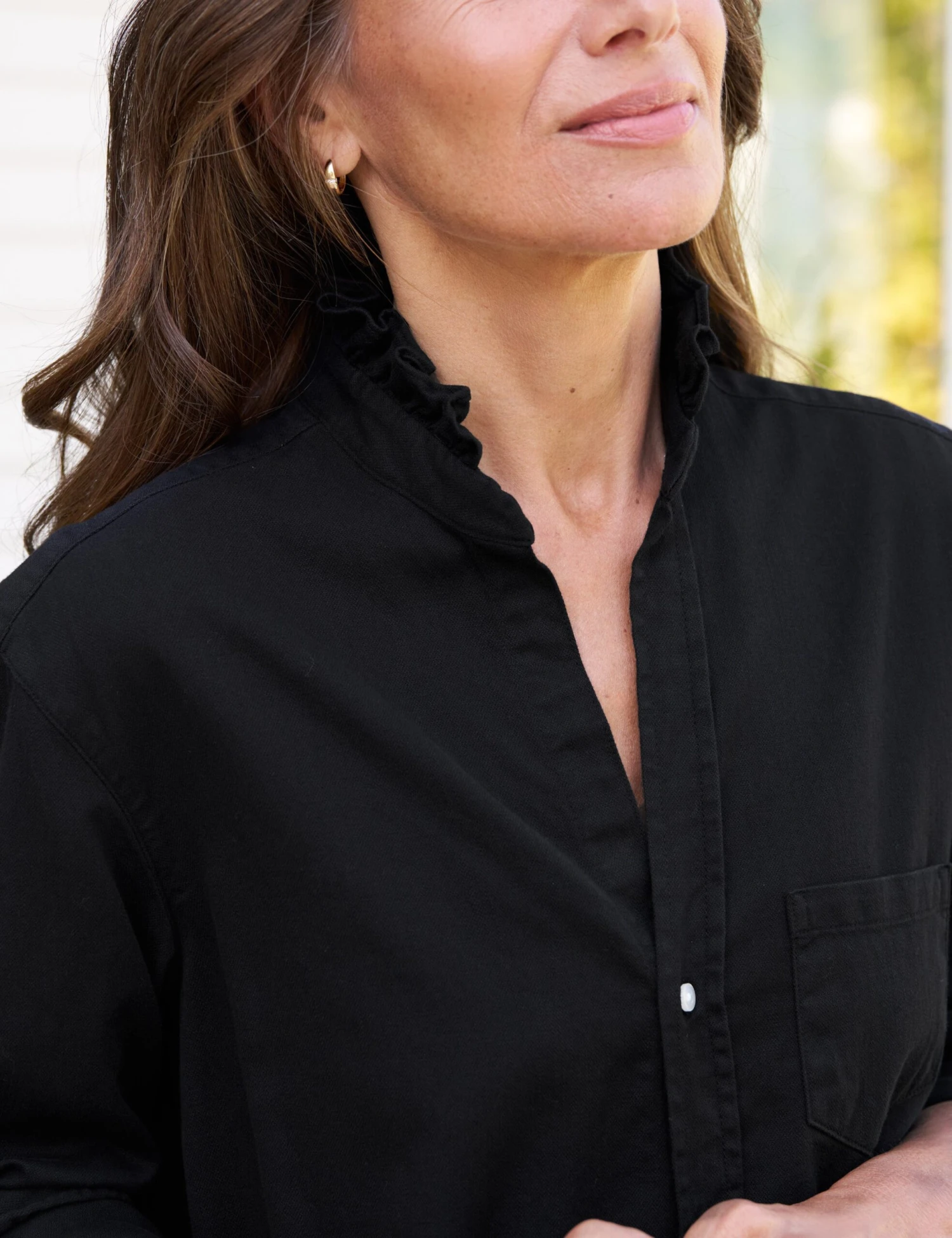 MARY RUFFLE Black, Famous Denim 3 MARY RUFFLE Black, Famous Denim - Image 3