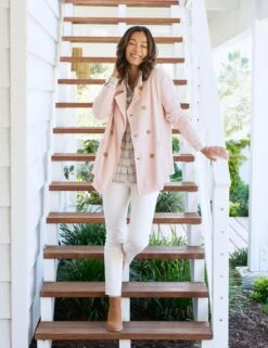 BELFAST Vintage Rose, Triple Fleece -Frank And Eileen Shop 3 ILLUSION01 ANTW EILEEN CTGP LABBELFAST VROS Model RachelleBell 24RE 0046 sRGB