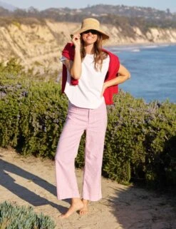 WEXFORD Red Stripe, Italian Performance Linen -Frank And Eileen Shop 33 LAB219 WHT WEXFORD RDSL BERI 25SP May 2464 sRGB