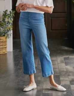 WESTPORT ILLUSION 2013 Wash, Italian Dream™ Denim 10 WESTPORT ILLUSION 2013 Wash, Italian Dream™ Denim -Frank And Eileen Shop 34 LAB227HJ WHT ILLUSION04 2013 Beri 25SP April 1403 sRGB