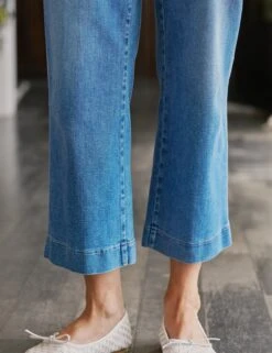 WESTPORT ILLUSION 2013 Wash, Italian Dream™ Denim 9 WESTPORT ILLUSION 2013 Wash, Italian Dream™ Denim -Frank And Eileen Shop 34 LAB227HJ WHT ILLUSION04 2013 Beri 25SP April 1416 sRGB