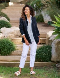 BELFAST British Royal Navy, Triple Fleece -Frank And Eileen Shop 35 WICKLOW WHTT LABBELFAST BRNV EILEEN TBTD 24SU 2443 sRGB