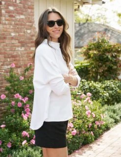 EFFIE White, Triple Fleece -Frank And Eileen Shop 37 LAB518TF WHT WATERFORD BKL Model Ray Roberts 23SU 5321 v3 sRGB