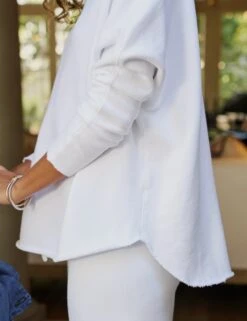 ASPEN TRAVEL SET White -Frank And Eileen Shop 39 LABSET04 WHT Model Paloma Jonas 23SP 2454 v2 sRGB