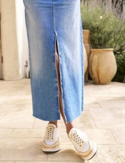 DONNYBROOK 2010 Wash, Italian Vintage Denim 9 DONNYBROOK 2010 Wash, Italian Vintage Denim -Frank And Eileen Shop 4 DONNYBROOK 2010 LAB516NTF STFH Milan Dixon 24SP 1156 sRGB