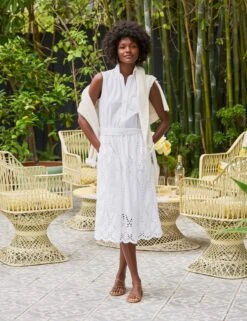 GRACE SLEEVELESS DRESS White, Eyelet Cotton 10 GRACE SLEEVELESS DRESS White, Eyelet Cotton -Frank And Eileen Shop 4 EYELETSLD WHTP MILAN SU25 JUNE 3473 sRGB