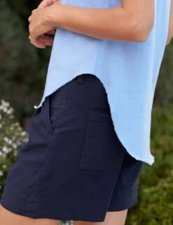 THEO Saltwater, Heritage Jersey -Frank And Eileen Shop 47 WATERFORD NAVY LAB219 SLTW Jessica Mau 24SP 5401 sRGB