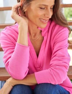 PATRICK Bubblegum Pink, Triple Fleece 6 PATRICK Bubblegum Pink, Triple Fleece -Frank And Eileen Shop 53 SLIGO 1992 LAB510TF BBGM Model SimoneNorblom 24RE 3924 sRGB