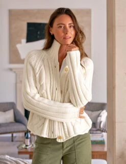 MINI COTSWOLDS Ivory, Pure Italian Cotton -Frank And Eileen Shop 61 LAB510HJ WHT SWEATER21 IVYK LIMERICK OLVT RAY 25FA SEPTEMBER 7364 sRGB 1