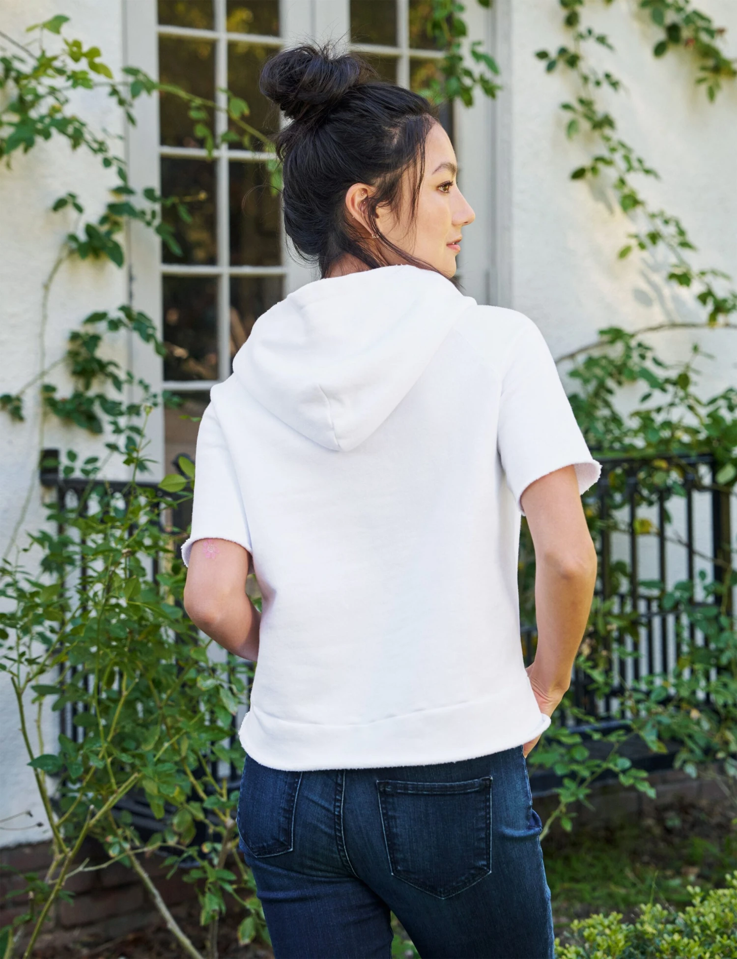 MEL White, Triple Fleece 2 MEL White, Triple Fleece - Image 2