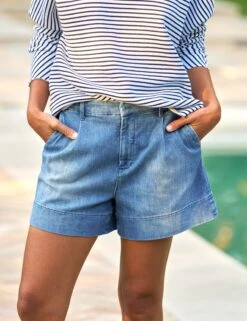 WATERFORD 1968 Wash, Italian Dream™ Light Denim