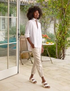 EILEEN White, Classic Linen 10 EILEEN White, Classic Linen -Frank And Eileen Shop 71 JAMESON CMTL EILEEN WHL Milan Dixon 24SP 6956 sRGB