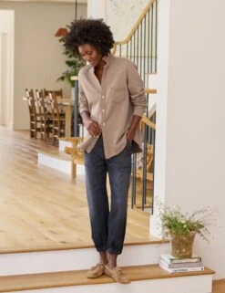 EILEEN Toasted, Triple Fleece -Frank And Eileen Shop 72 LABEILEENF TOAS JAMESON 1980 MILAN SU25 AUGUST 2594 sRGB 1