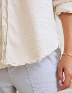 EILEEN Vintage White, Famous Denim 6 EILEEN Vintage White, Famous Denim -Frank And Eileen Shop 78 JAMESON PWBL EILEEN VWCD Model MicheleOullet 24RE 0202 sRGB